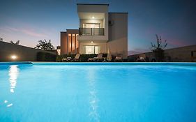Villa Tonci Zaton
